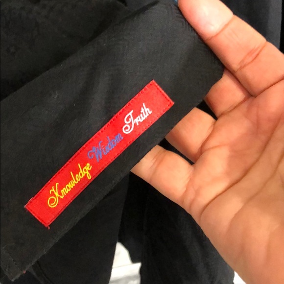 Robert Graham Casual Black Button Down Classic Fit - Picture 5 of 8